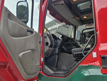 CF 85.410 6x2 / HIAB 35 t/m crane / kran + REMOTE